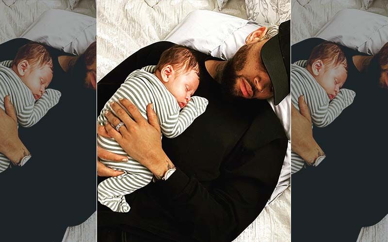 Rihanna's Ex Chris Brown And His Newborn Son Aeko Take A Nap Together In Adorbs Picture Shared By The Doting Dad