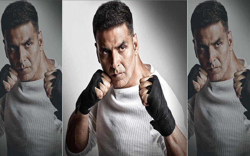 Akshay Kumar Gets Mercilessly Trolled For Welcoming BMC On Twitter. Here's Why