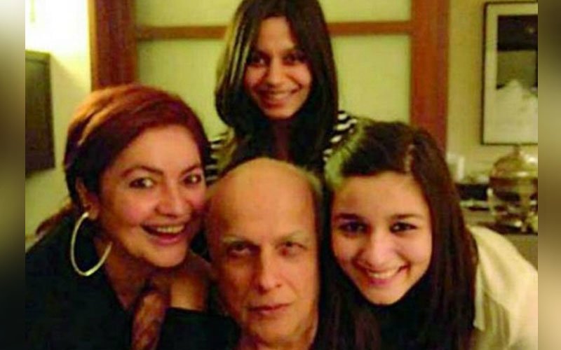 Pooja, Shaheen & Alia Have The Sweetest B’Day Message For Papa Mahesh Bhatt