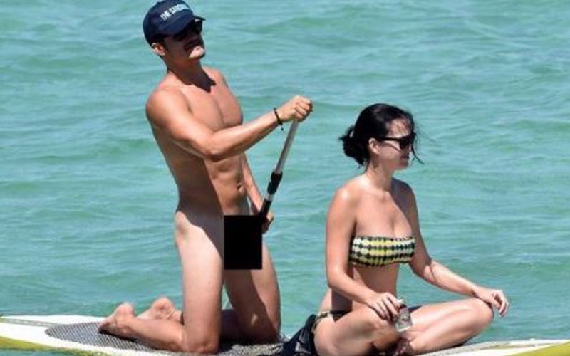 Orlando Bloom Goes NUDE While Paddleboarding With Katy Perry!