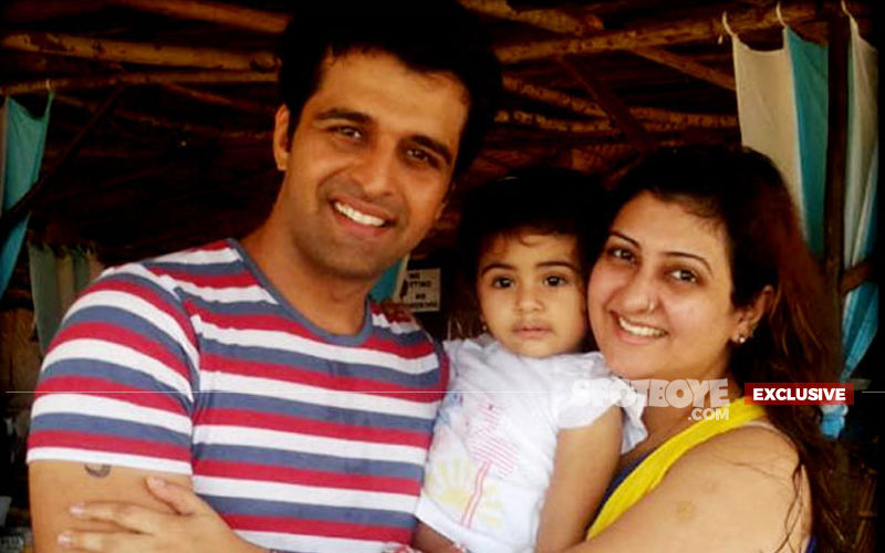 Daughter First: Divorced Juhi Parmar And Sachin Shroff Spend Movie Time With Their 6-Year-Old Samaira