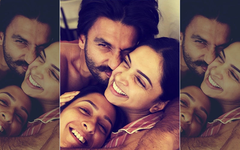Deepika And Anisha Padukone Being Cuddled By Ranveer Singh- A Picture Perfect Moment!