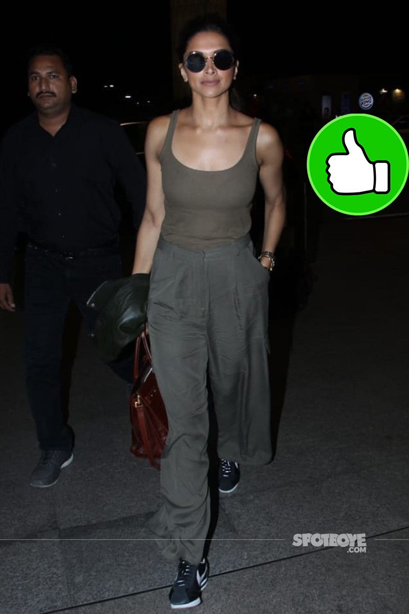 deepika padukone at the airport