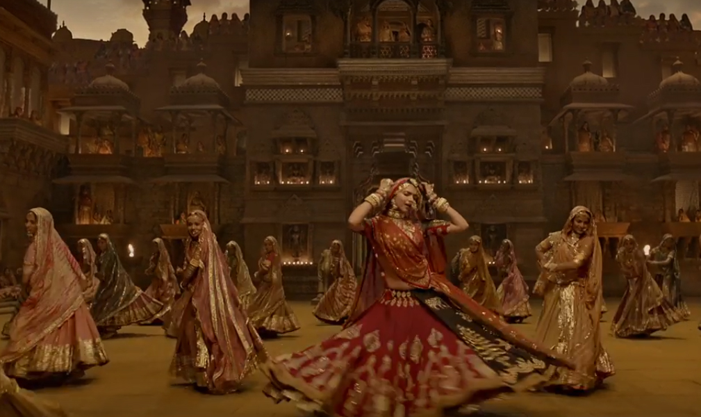 deepika padukone masters the ghoomar dance