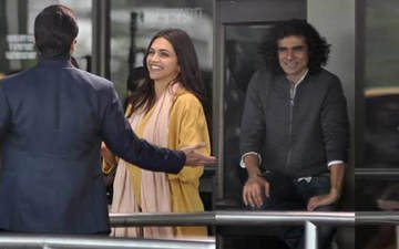 Deepika Padkone, Imtiaz Ali Spotted In Kolkata