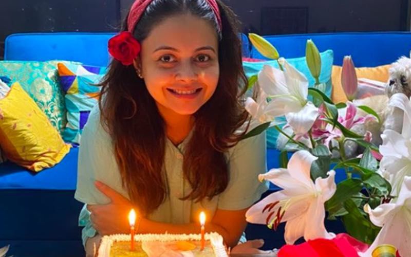 After BFF Rashami Desai Makes The Cutest Birthday Wish, Devoleena Bhattacharjee Gets An Unforgettable Birthday Treat From Her Fans At An Old Age Home