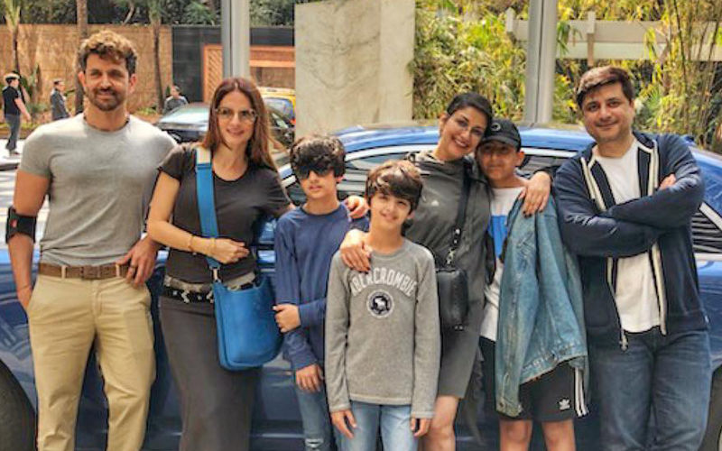 Sonali Bendre Spends A Leisurely Sunday In The Company Of Hrithik Roshan-Sussanne Khan