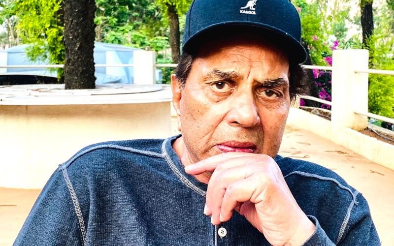 Dharmendra Shares A Video Of Himself Ploughing A Farm Along With A Motivational Note To Boost Morale In Fight Against COVID-19