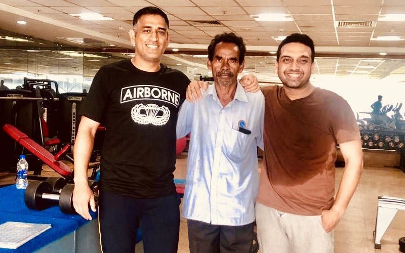 MS Dhoni Is Busy Playing Billiards And Not Cricket Amidst Retirement Rumours