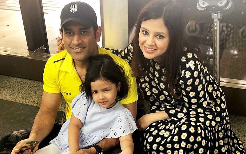 MS Dhoni Retires From International Cricket: Wife Sakshi Dhoni Pens An Emotional Tribute: ‘You Must Have Held Those Tears To Say Goodbye’