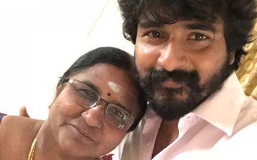 Sivakarthikeyan Bows To His Mother Touching Her Feet After Receiving Kalaimamani Award