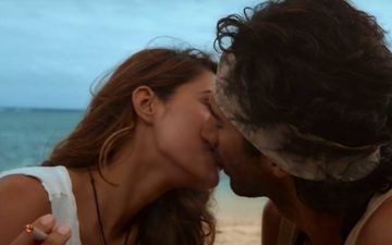 Malang Title Track: Aditya Roy Kapur’s Washboard Abs And Disha Patani’s Sexy Beach Walk Are Internet-Winning Material