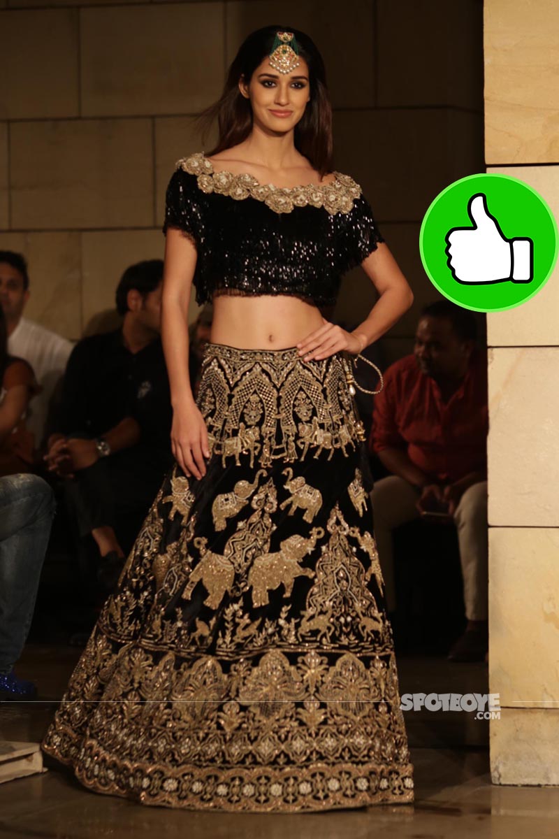 disha patani at manav gangwani fashion show