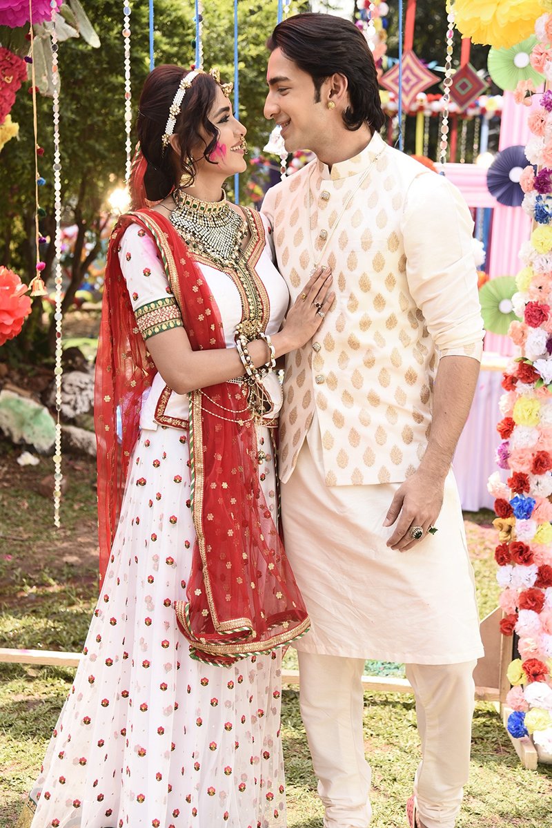 diya and ratan from rishta likhenge hum naya