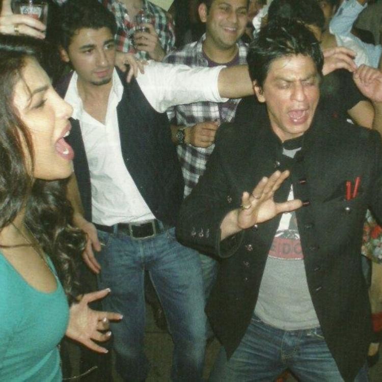 When Shah Rukh Khan And Priyanka Chopra Partied Hard In A Berlin Night Club  During Don 2 - Nostalgia Diary
