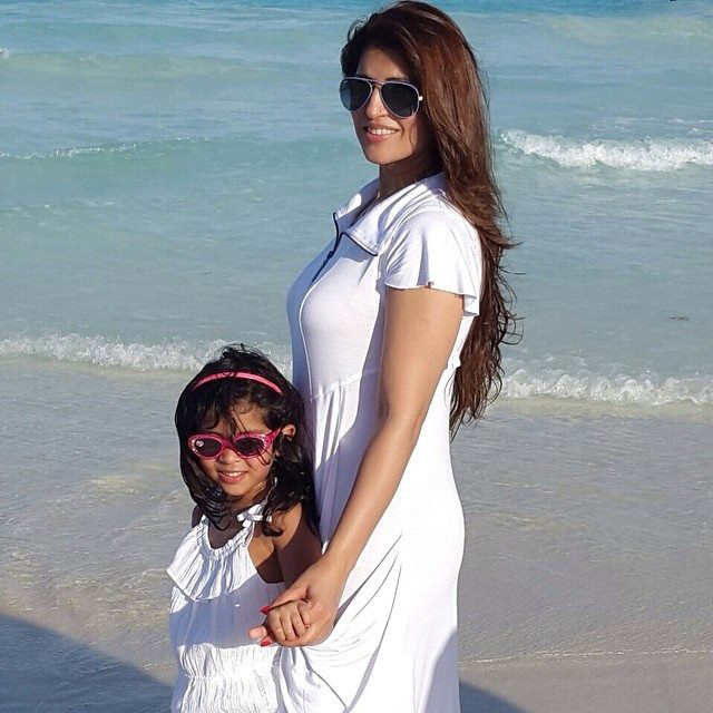 dr ruby tandon with daughter