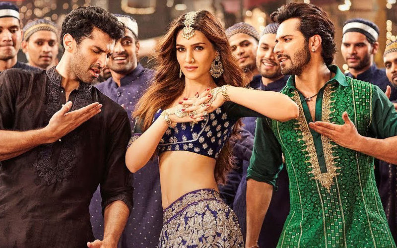 Kriti Sanon Moves In Kalank Like Never Before, Aira Gaira Was Worth Waiting For!