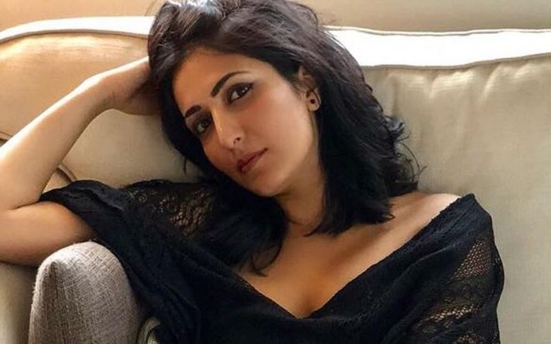 Eisha Chopra Takes The Internet By Storm With Her Sizzling Photos; Actress  Leaves Her Fans Wanting For More- Check It Out