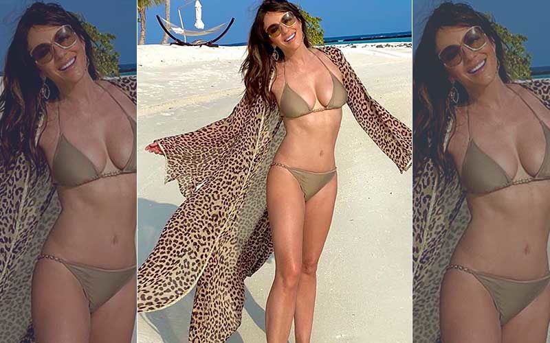 hvidløg økse platform Elizabeth Hurley Shows Off Her Envious Bikini Body At 54; Netizens Go  'Wowww'