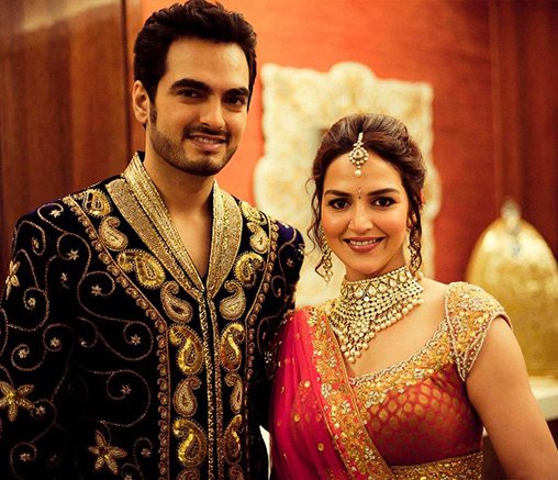 esha deol and bharat takhtani pose for the cameras