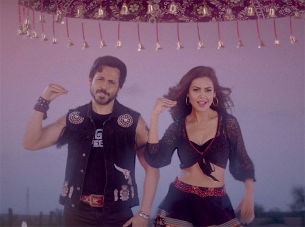 esha gupta and emraan hashmi in baadshaho song socha hai