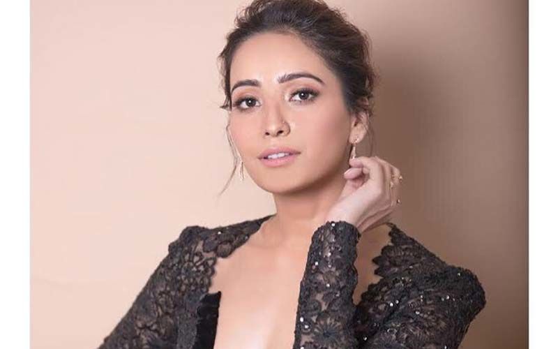 Asha Negi's Lockdown Happiness Guide: Five Indoor Activities To Keep Yourself Calm, Fit And Busy