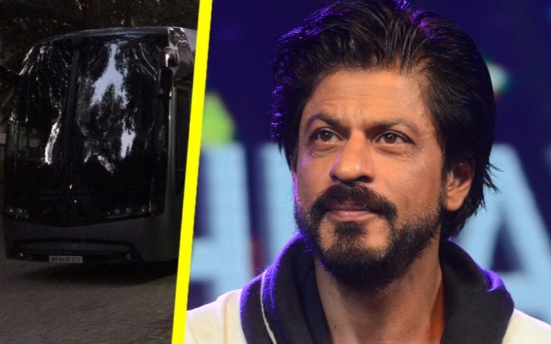 SRK finds parking space in Mehboob Studio!