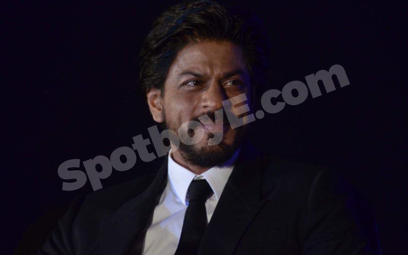 VIDEO: SRK makes Dream Team’s dreams come true!