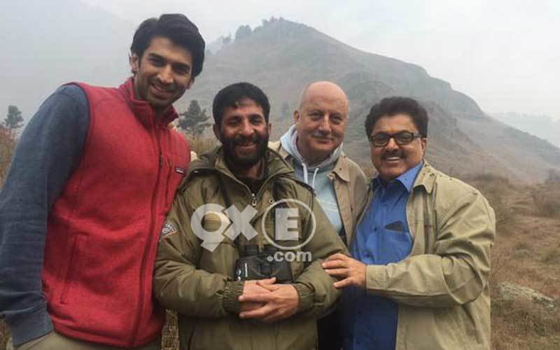 Fitoor Team In Kashmir | Spotted