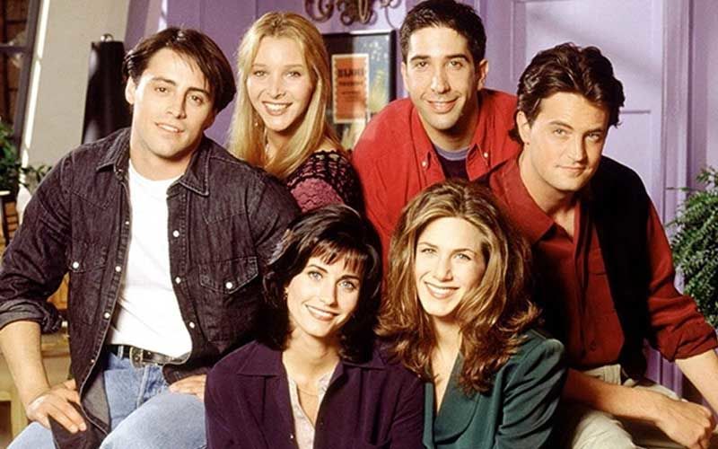 Friends Reunion Feat Jennifer, Courtney, Lisa, Matthew, David, Matt To Be An Unscripted Special - Yaaaay