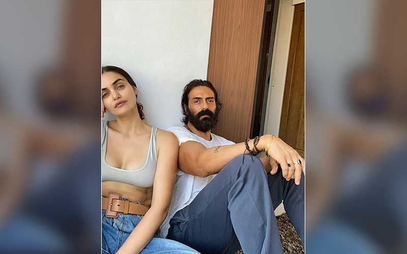 Gabriella Demetriades Says Start Off The Day With ‘THIS’ For An Instant Smile And Sweat; PS: No Arjun Rampal Connection