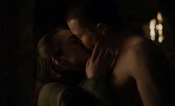 Game Of Thrones Season 8: Maisie Williams Aka Arya Stark’s Candid Reply To “Uncomfortable Reactions” Over Her Sex Scene
