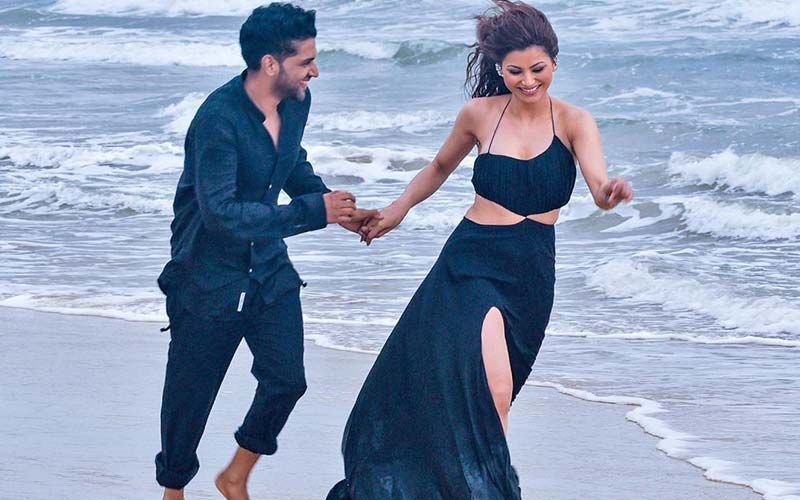 Guru Randhawa Unveils The Title Of His Next Track Featuring Urvashi Rautela; Details Inside