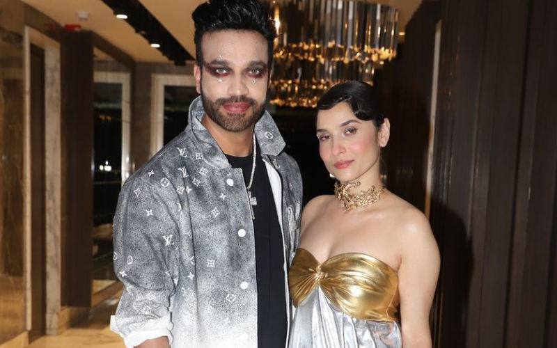 Ankita Lokhande-Vicky Jain Brutally TROLLED For Their Halloween Costumes; Netizens React, 'Kya Chipdu Lag Rhi H'