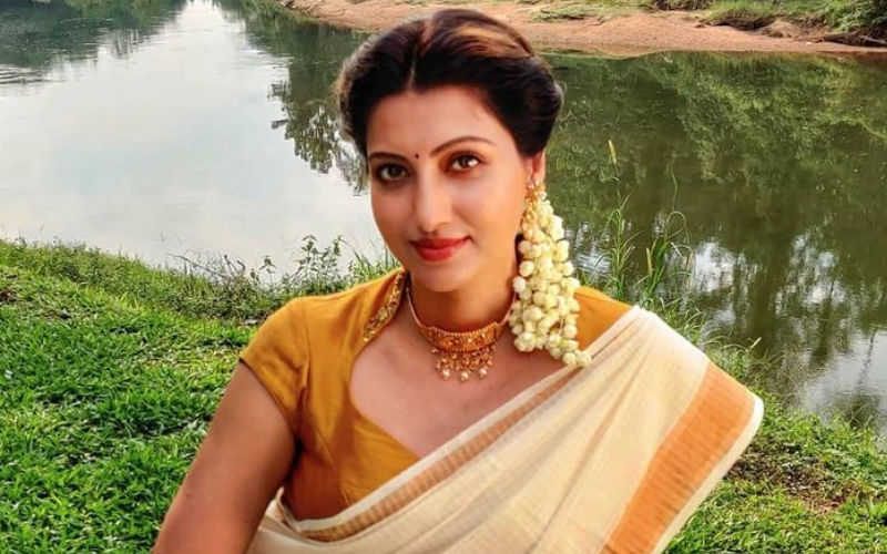 Telugu Actress Hamsa Nandini Returns On Set Year After Battling Breast Cancer; Says, ‘Bringing In My Birthday In Front Of The Camera, Where I'm Most Alive’