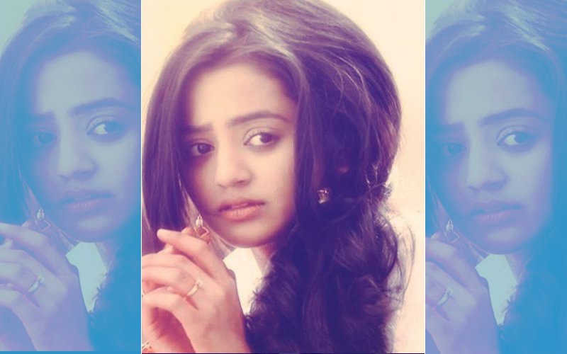 TV Hottie Helly Shah Is UPSET & Here’s The Reason