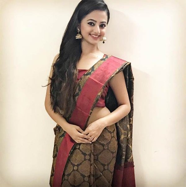 helly shah
