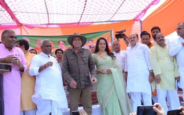 पत्नी हेमा मालिनी के लिए प्रचार करने पहुंचे धर्मेन्द्र, अभिनेत्री ने सोशल मीडिया पर जाहिर की खुशी