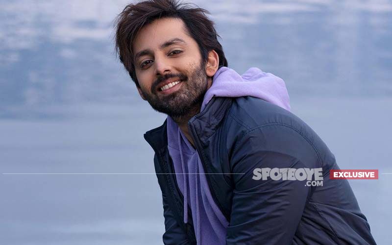 Himansh Kohli: 'From Exchanging Doodh-Shakkar To Being There For Each Other, My Friendly Neighbours In Mumbai Make Me Feel At Home'- EXCLUSIVE