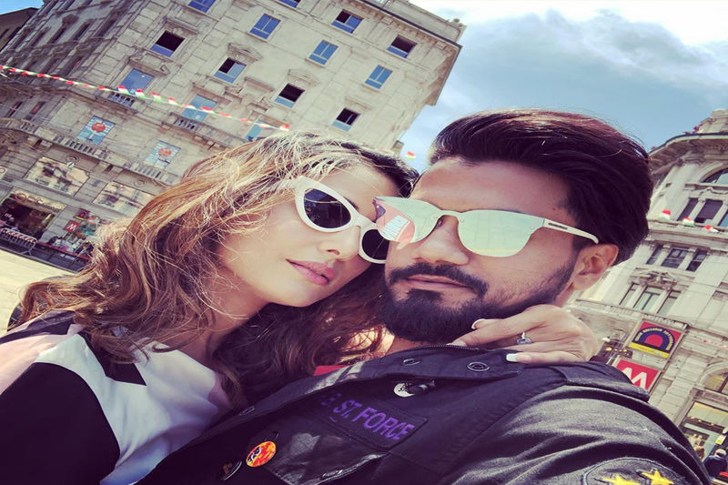 Hina Khan And Boyfriend Rocky Jaiswal Enjoy A Romantic Vacaction In The US; Posts A Lovely Video With An Adorable Caption