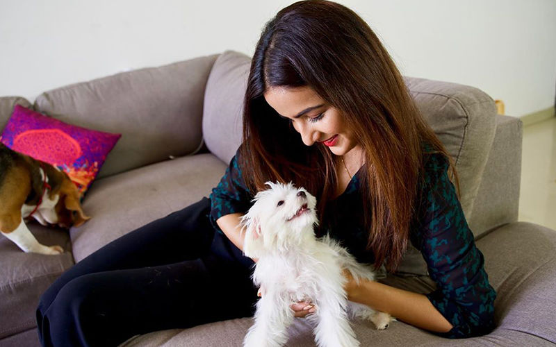 “I Feel Like There Is Somebody Waiting At Home For Me”, Says Jasmin Bhasin About Her Pets