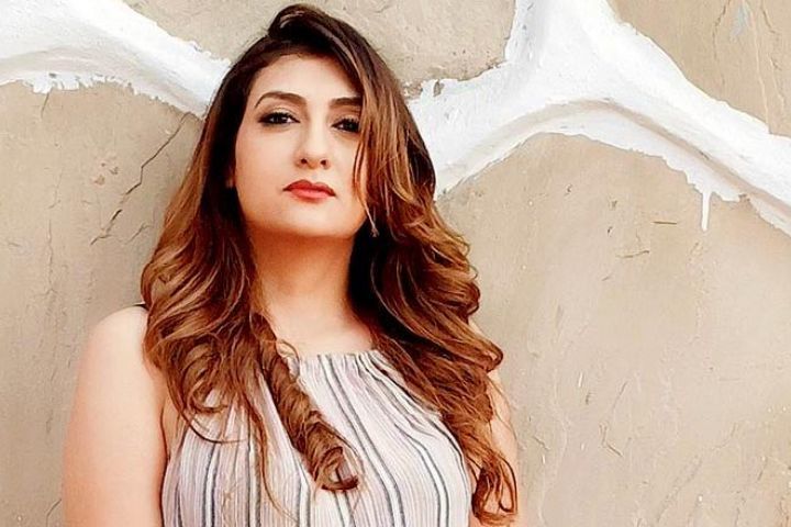 Juhi Parmar Nearly Died On Holi; Kumkum Actress' Nasal Passage Choked While Throwing Up