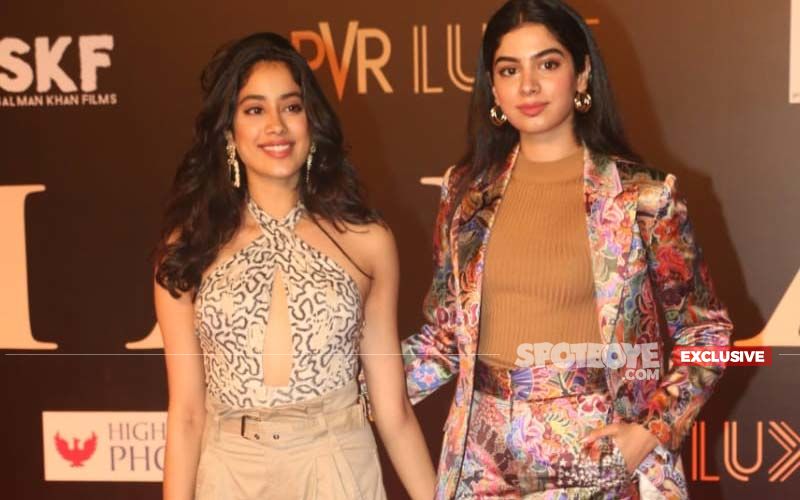 Janhvi Kapoor Flies Off To LA To Spend Time With Sister Khushi Kapoor-EXCLUSIVE