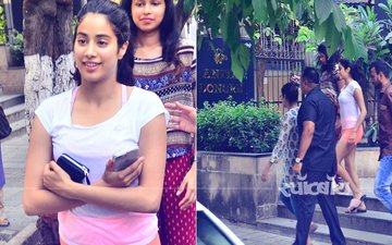क्या जान्हवी, कजिन सोनम कपूर की शादी के लिए कर रहीं है शॉपिंग?