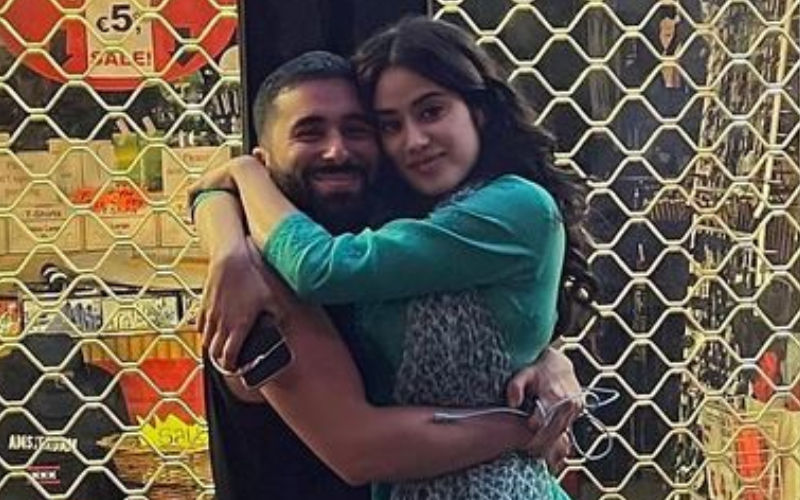 Janhvi Kapoor Reveals Rumoured Boyfriend Orhan Awatramani Makes Her Feel Like Home; Says, ‘I Trust Him A Lot’