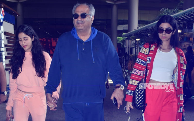 Janhvi & Khushi Kapoor Return From Their London Vacation