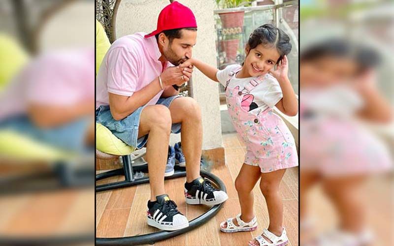Jassie Gill’s Latest Reel Video With Daughter Roojas Will Give You A Reason To Smile; Catch It Here