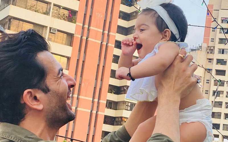 Jay Bhanushali’s Adorable Pic With Daughter Tara Is Like A Breath Of Fresh Air In This Tensed Situation