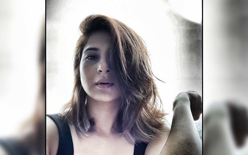 Beyhadh Actress Jennifer Winget Shares Some Stunning Au Natural Pictures As She Exudes 'Maya Vibes' – See Pics