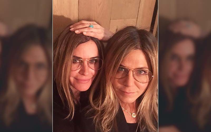 Courteney Cox Takes The #SavageChallenge Leaving Her Best Friend Jennifer Aniston ‘Dead’ As She Can’t Control Her Laughter - VIDEO